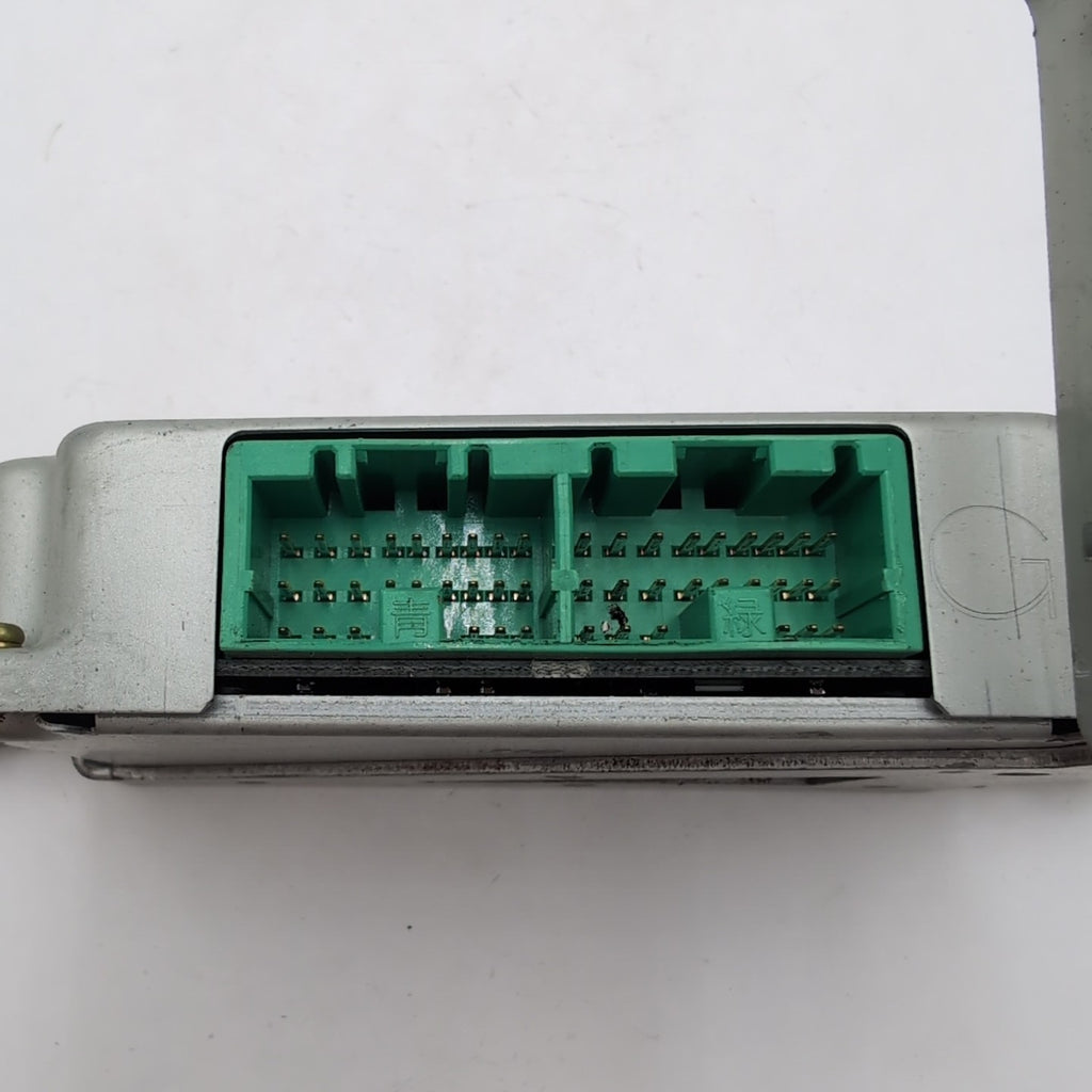 2004 Infiniti QX56 Transfer Case Control Unit Module 330847S115