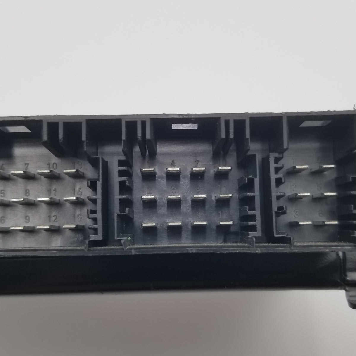 1999 2000 2001 2002 Land Rover Discovery 2 OEM ABS ECU Computer WABCO SRD000070