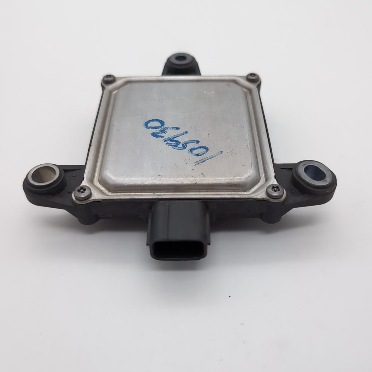 2017 - 2020 Lexus IS300 IS350 Blind Spot Monitor Radar Sensor Module 88162-53040