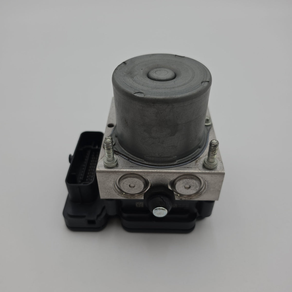 2018 Chevrolet Spark ABS Anti Lock Brake Pump 42571860