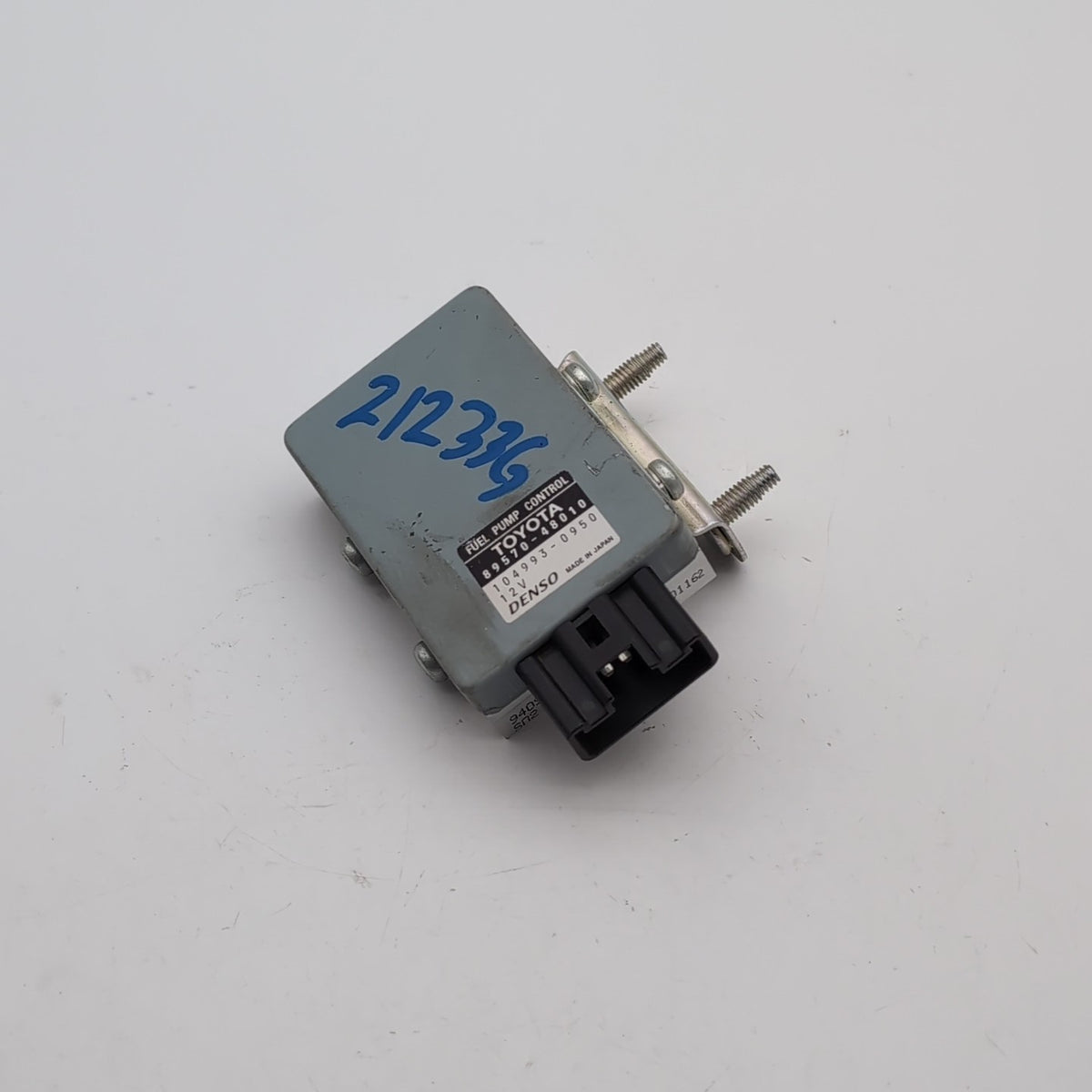 2014 2015 2016 Toyota Highlander Fuel Pump Control Module 89570-48010