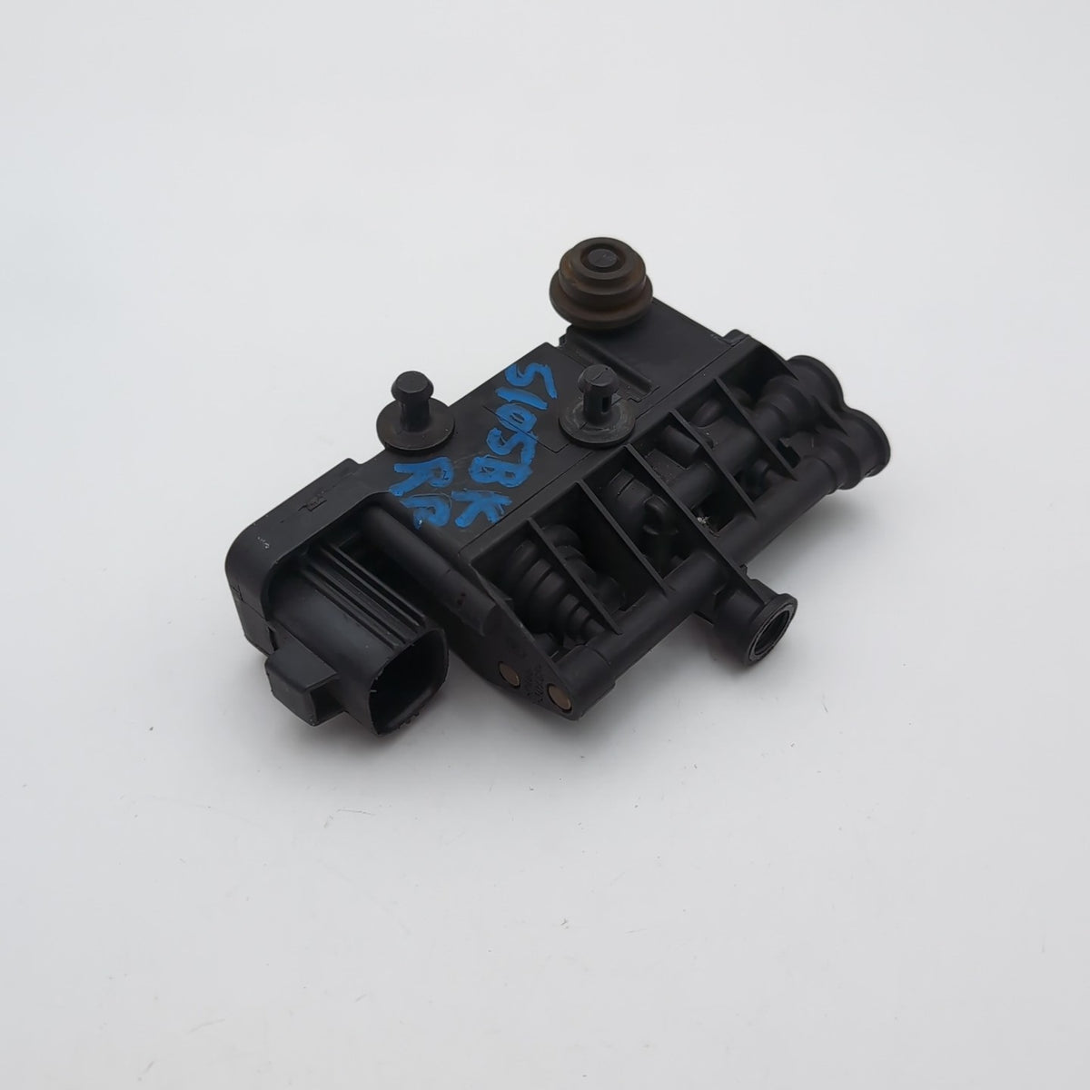 2006- 2013 Land Rover Range Rover Sport Air Suspension Valve Block EAS