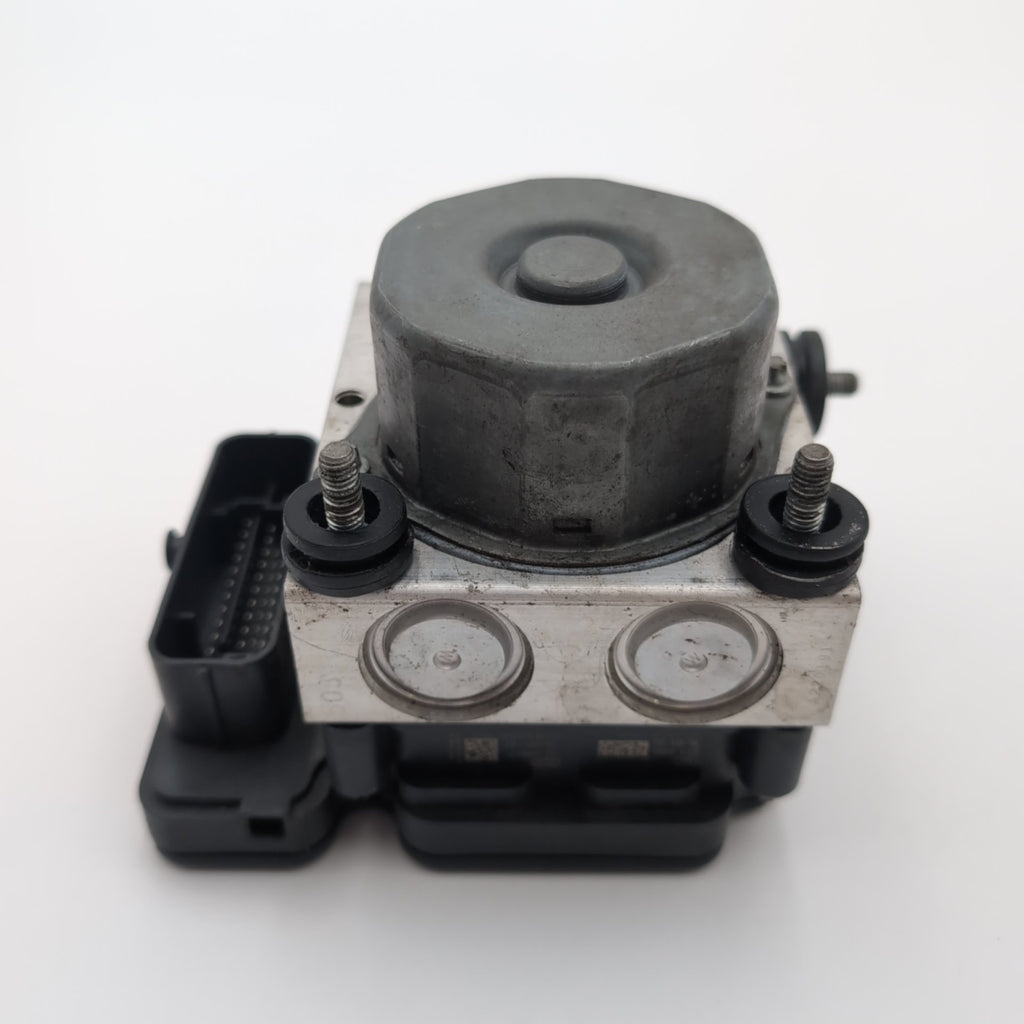 2015 2016 2017 2018 2019 Nissan Versa ABS Anti Lock Brake Pump 476609KL0A
