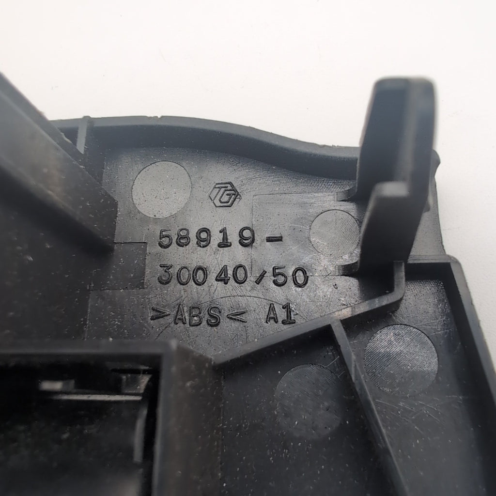 2006- 2010 Lexus GS300 GS350 Center Console Heated Seat TRAC Switch 58919-30040