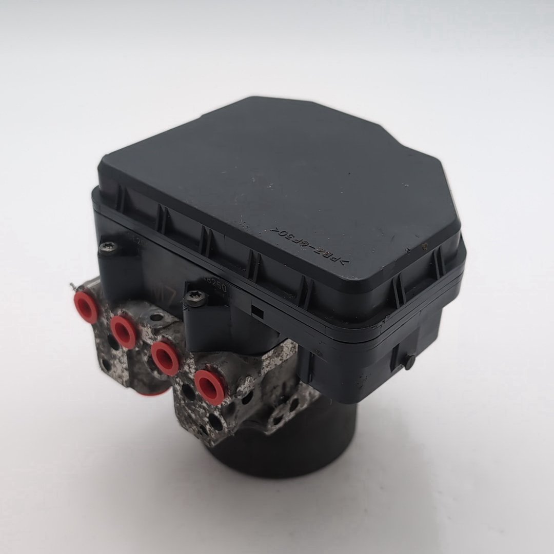 2011 Toyota Highlander 3.5L ABS Anti Lock Brake Pump 44540-0E200