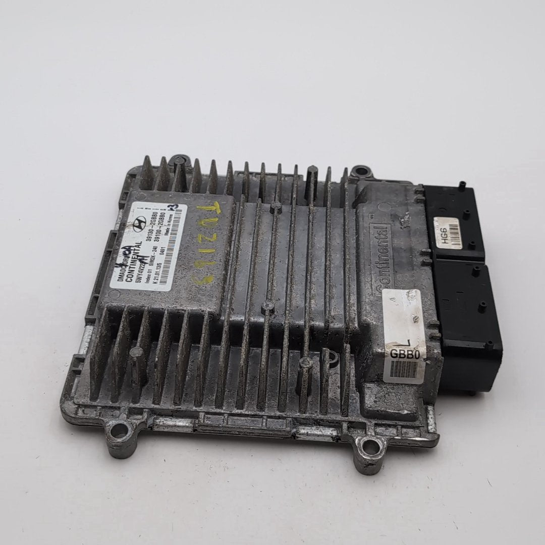 2013 - 2016 Hyundai Santa Fe 2.0L Engine Computer Control Module ECU 39130-2GBB0