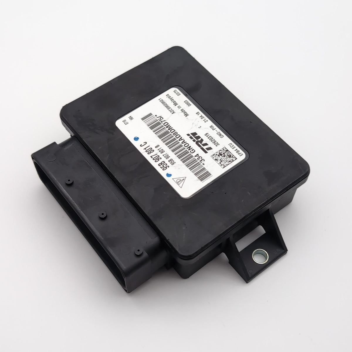 2015 2016 2017 2018 Porsche Macan Parking Brake Control Module OEM 95B907801C