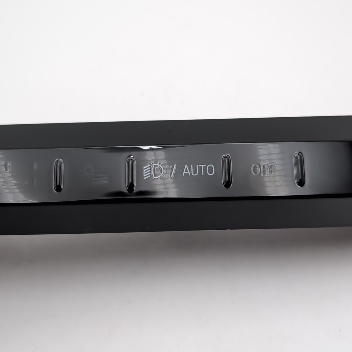 2024 2025 BMW 530i G60 FRONT LEFT DASH TOUCH CONTROL HEADLIGHT SWITCH 5B350F3