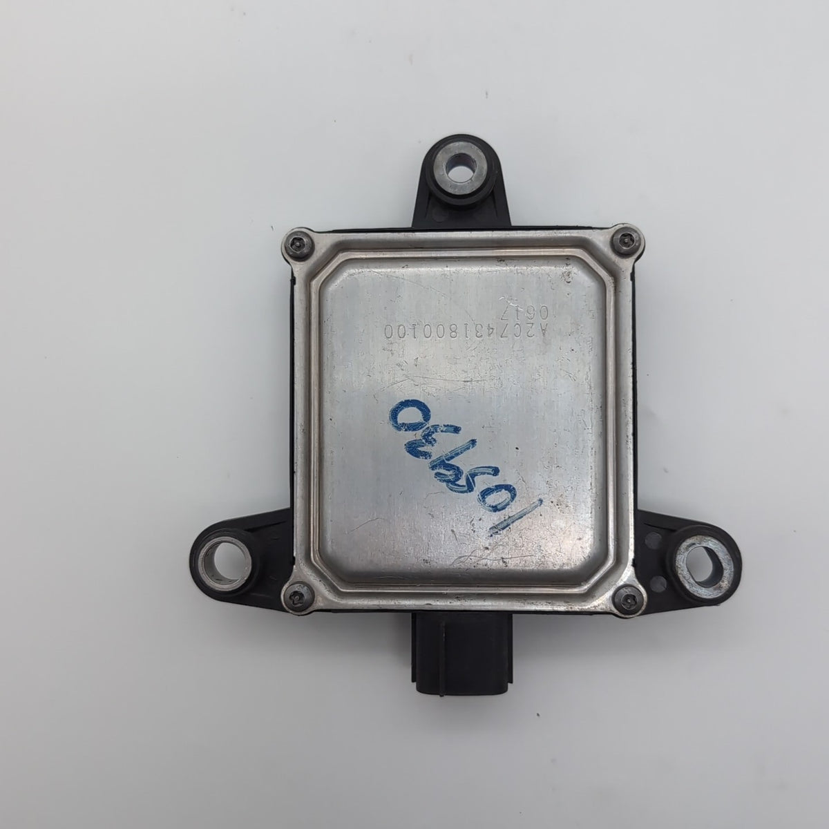 2017 - 2020 Lexus IS300 IS350 Blind Spot Monitor Radar Sensor Module 88162-53040