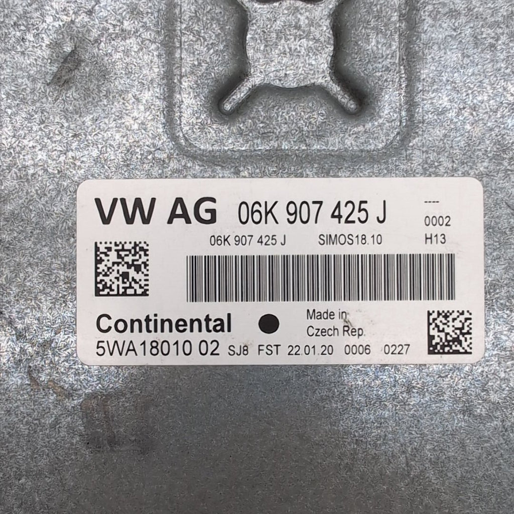 2019 2020 2021 Volkswagen Atlas Engine Computer Control Module ECU 06K907425J