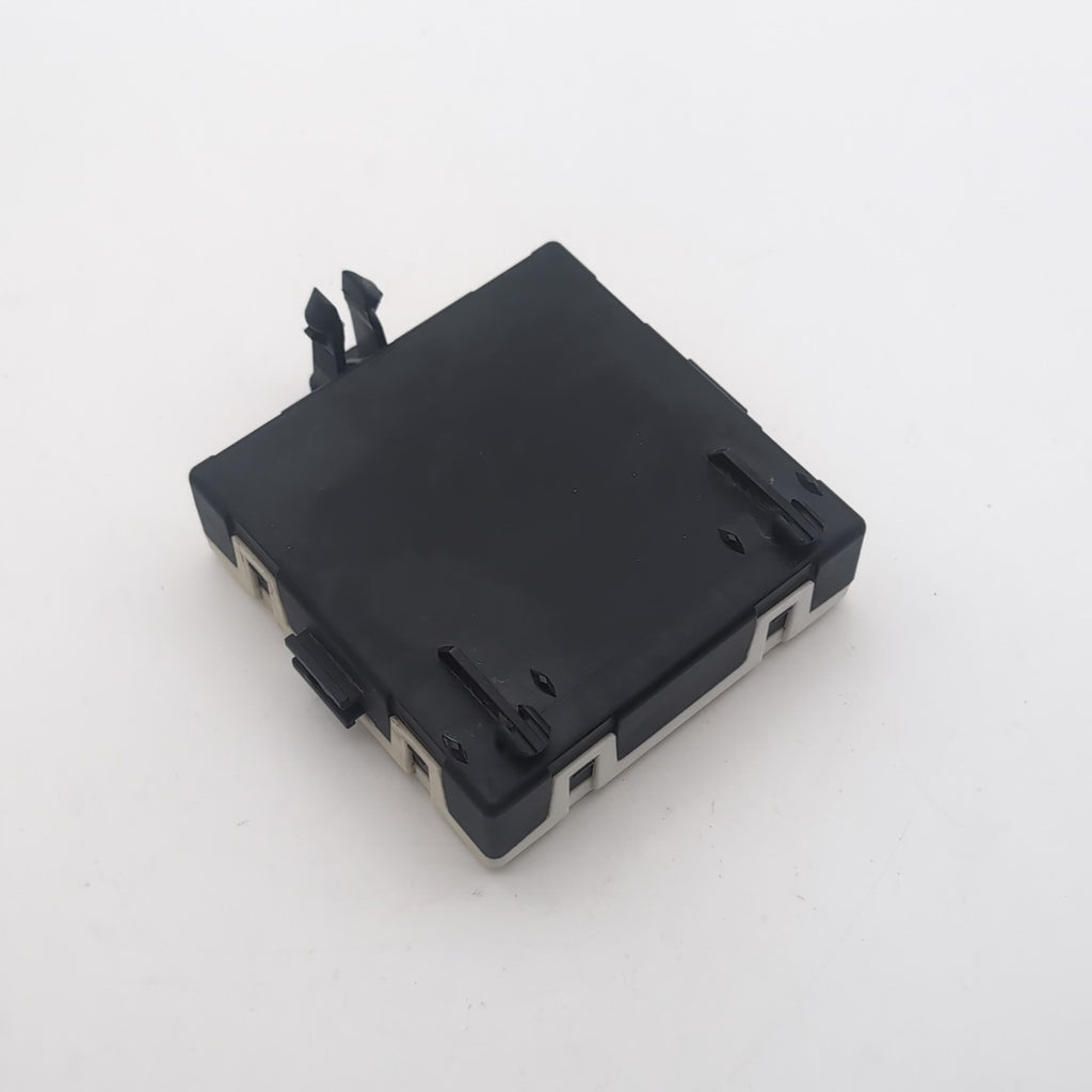 2015- 2020 Mercedes W205 C300 Front Right Door Control Unit A2229001908