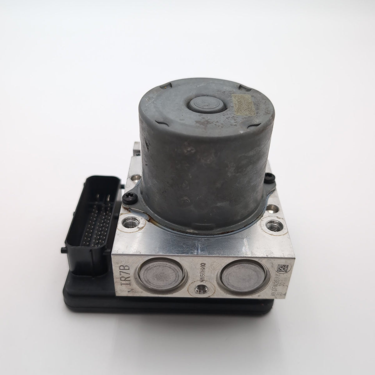 2015 2016 2017 Hyundai Genesis ABS Anti Lock Brake Pump 58920-B1110