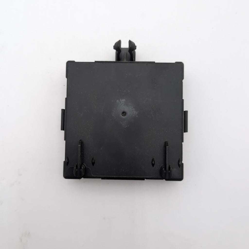 2008- 2018 Mercedes W218 W212 W204 CLS C E Class Front Left Door Control Module