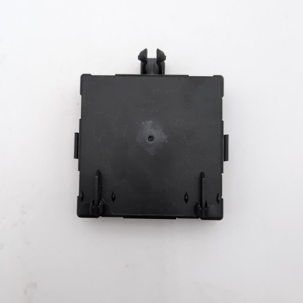 2008- 2018 Mercedes W218 W212 W204 CLS C E Class Front Left Door Control Module