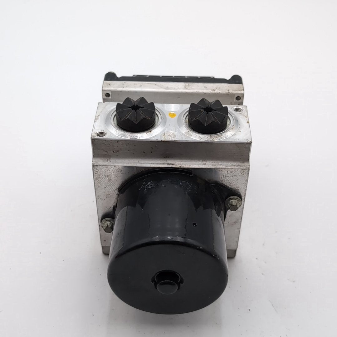 2006 2007 2008 Volkswagen Passat 3.6L ABS Anti Lock Brake Pump 3C0614109D