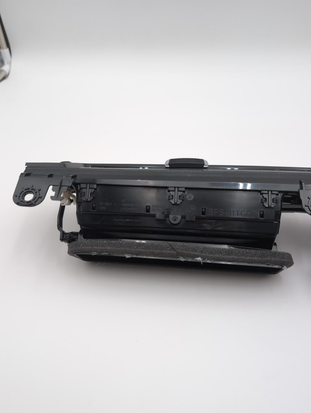 2023 2024 2025 BMW X2 U10 X1 U11 Center Dash Fresh Air Vent Grille 9483383 OEM