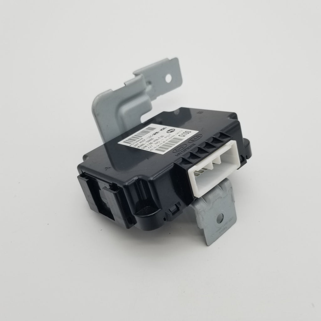 2020 2021 2022 Kia Seltos Power Inverter Module Unit 95300q5000 Oem