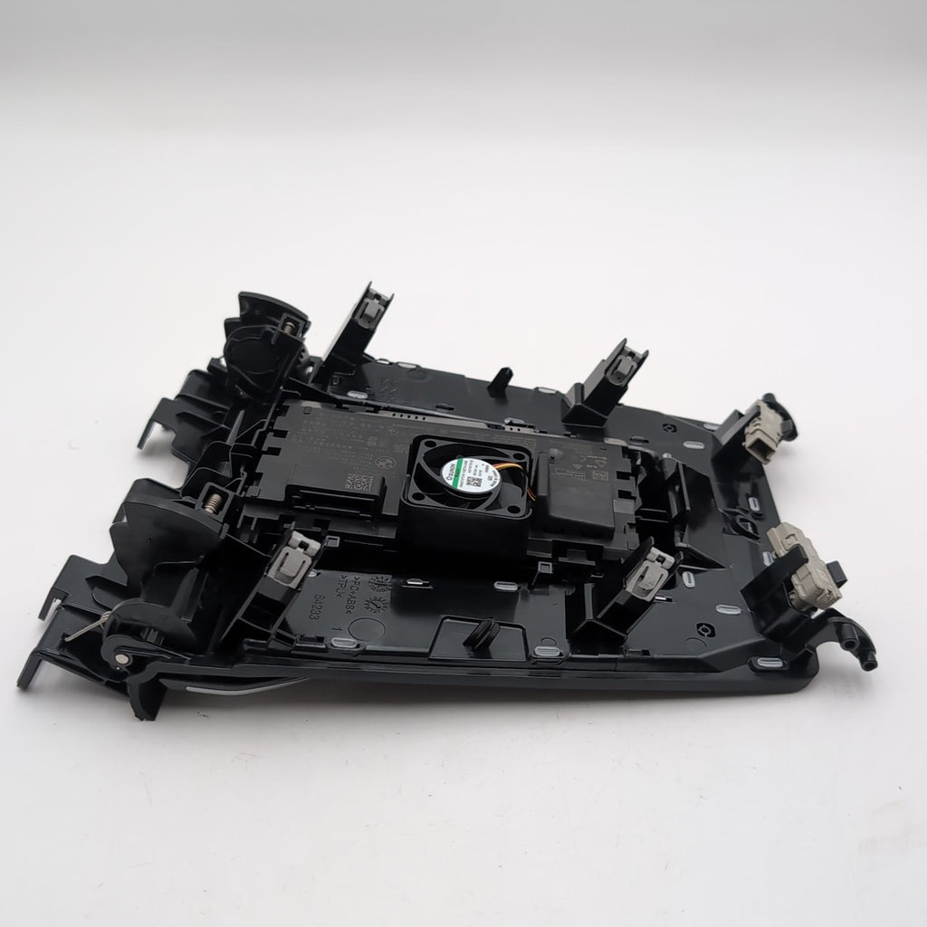 2022 2023 2024 2025 BMW X1 U11 Phone Wireless Charging Pad Tray 5B3F5C1 5A22F51