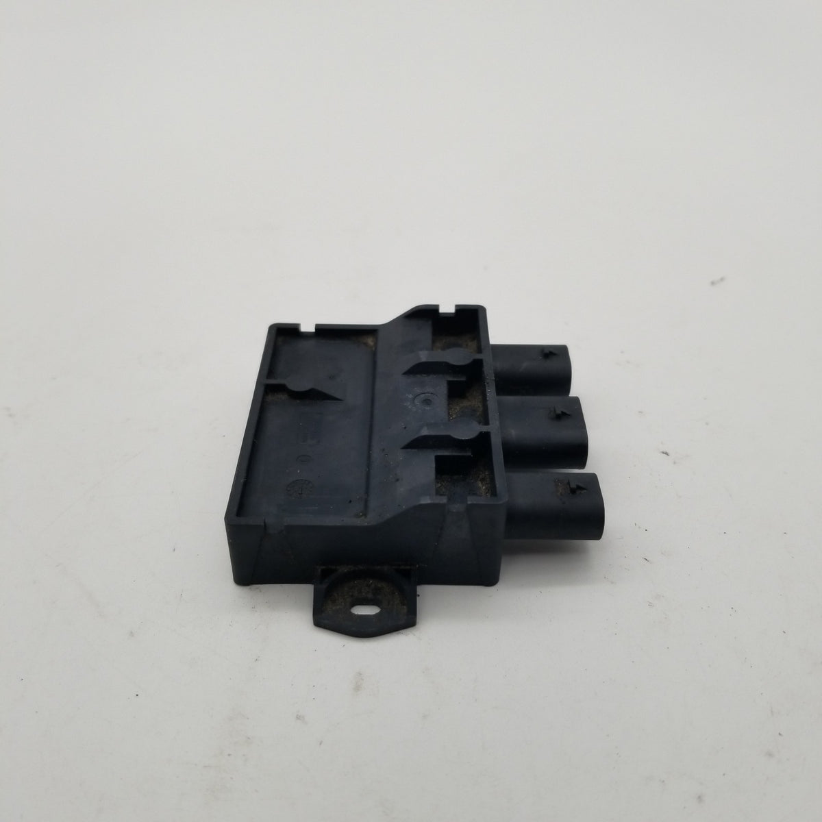2018 - 2025 VOLVO XC60 REAR TAILGATE LIFTGATE LID CONTROL MODULE UNIT E01543-100