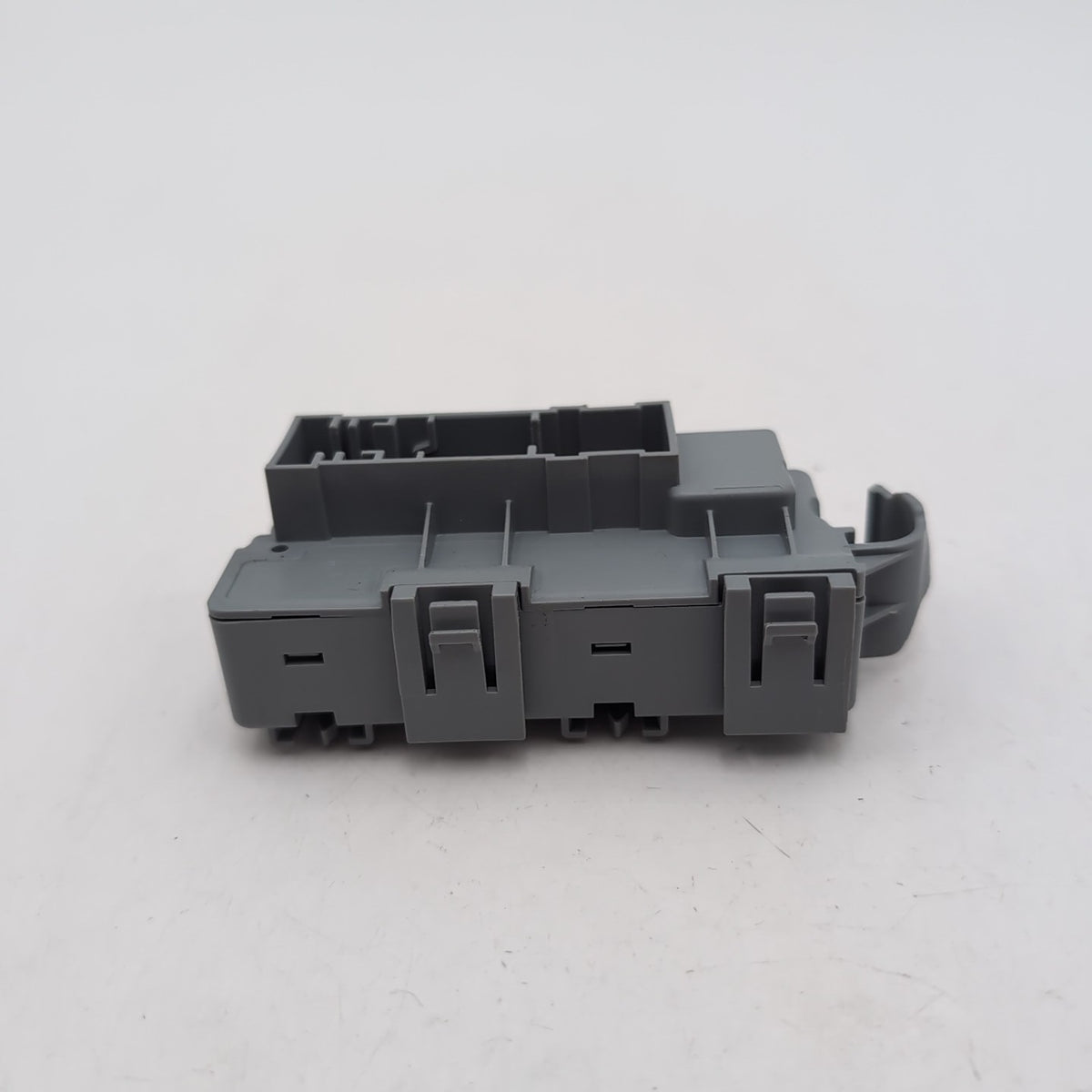 2022 - 2026 BMW X1 X2 Mini Cooper Countryman Power Distribution Box LIN Module