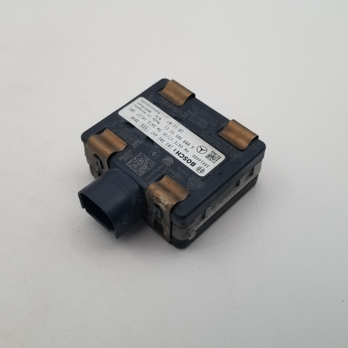 2020 - 2025 MERCEDES GLE350 V167 REAR LEFT BLIND SPOT RADAR SENSOR A0009055211