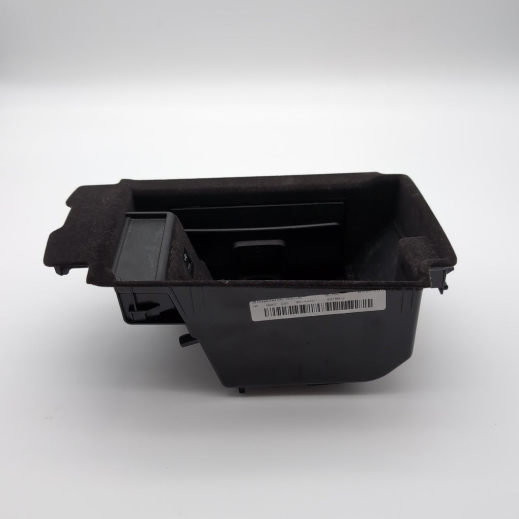 2016 - 2019 BMW 740i 750i Center Console Storage Compartment Wireless Charger