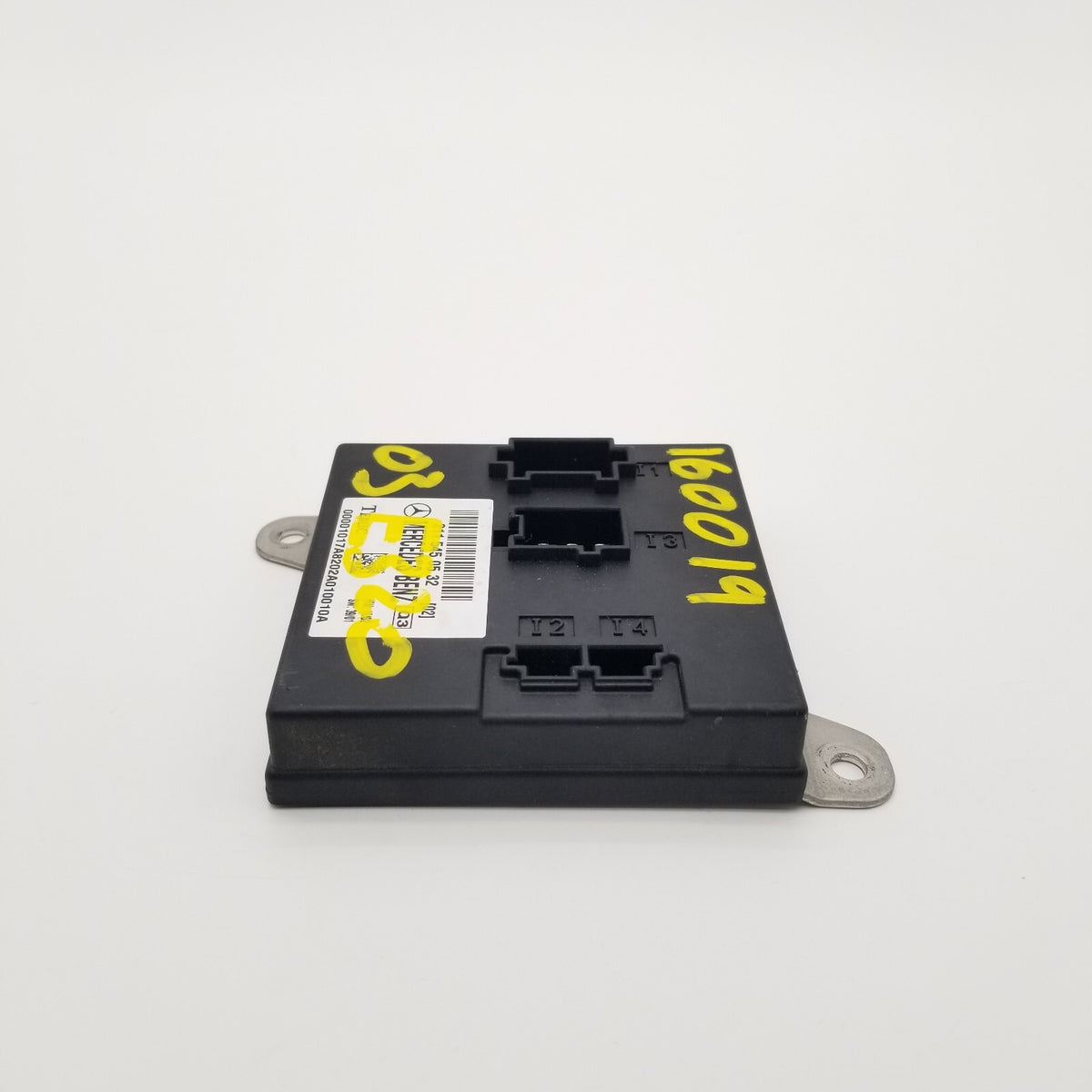 03-11 Mercedes W211 E350 E500 CLS500 Body Control Module Unit BCM BCU 2115450532