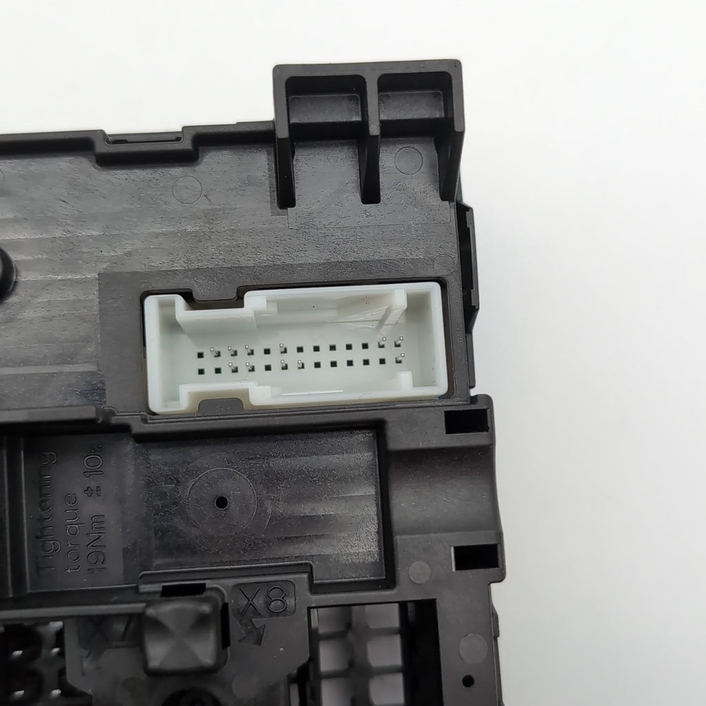 2023 - 2026 BMW 540i G60 i7 G70 X3 Rear Power Distribution Fuse Box 5A09BA7
