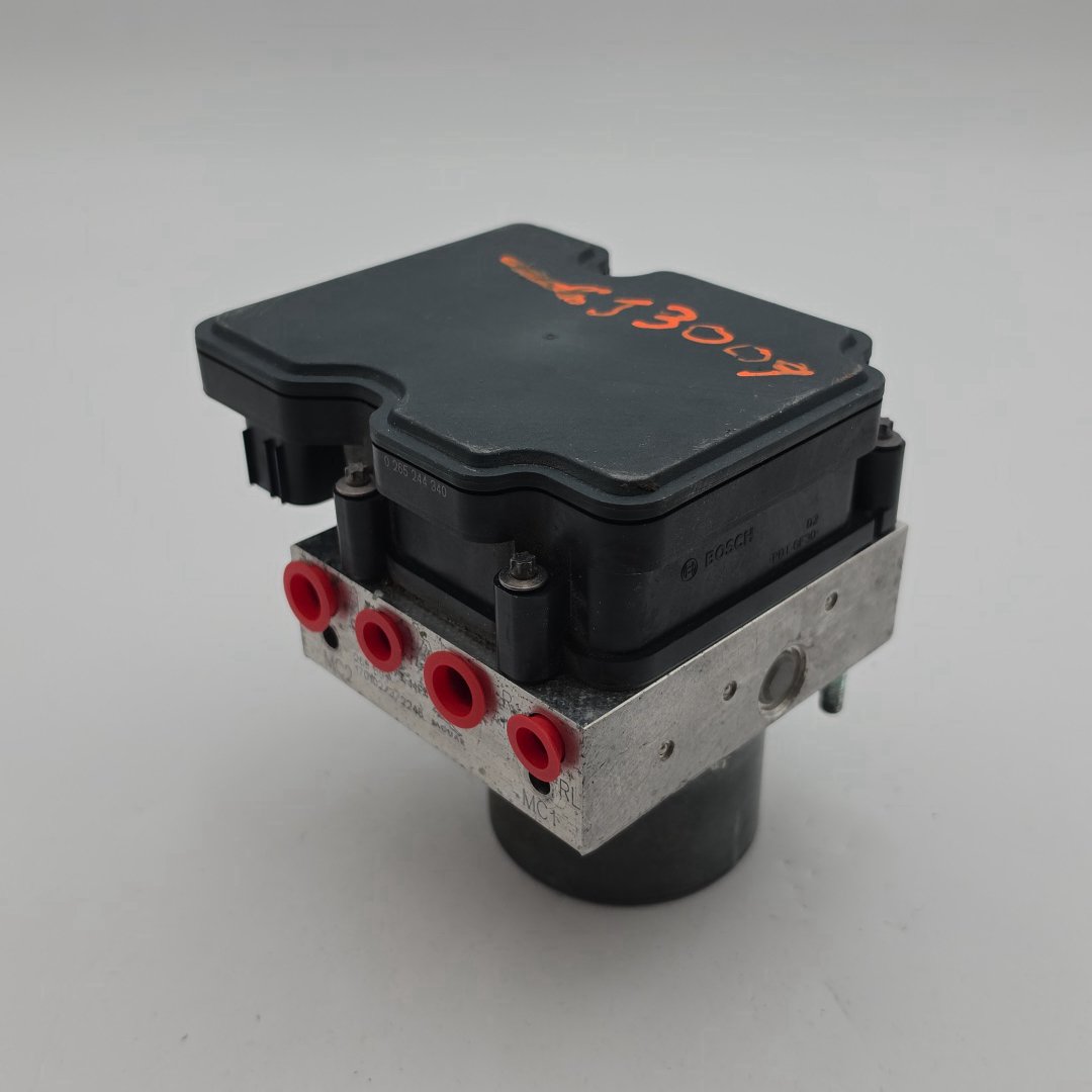 2016 2017 Jaguar XF ABS Anti Lock Brake Pump HX73-14F447-AF