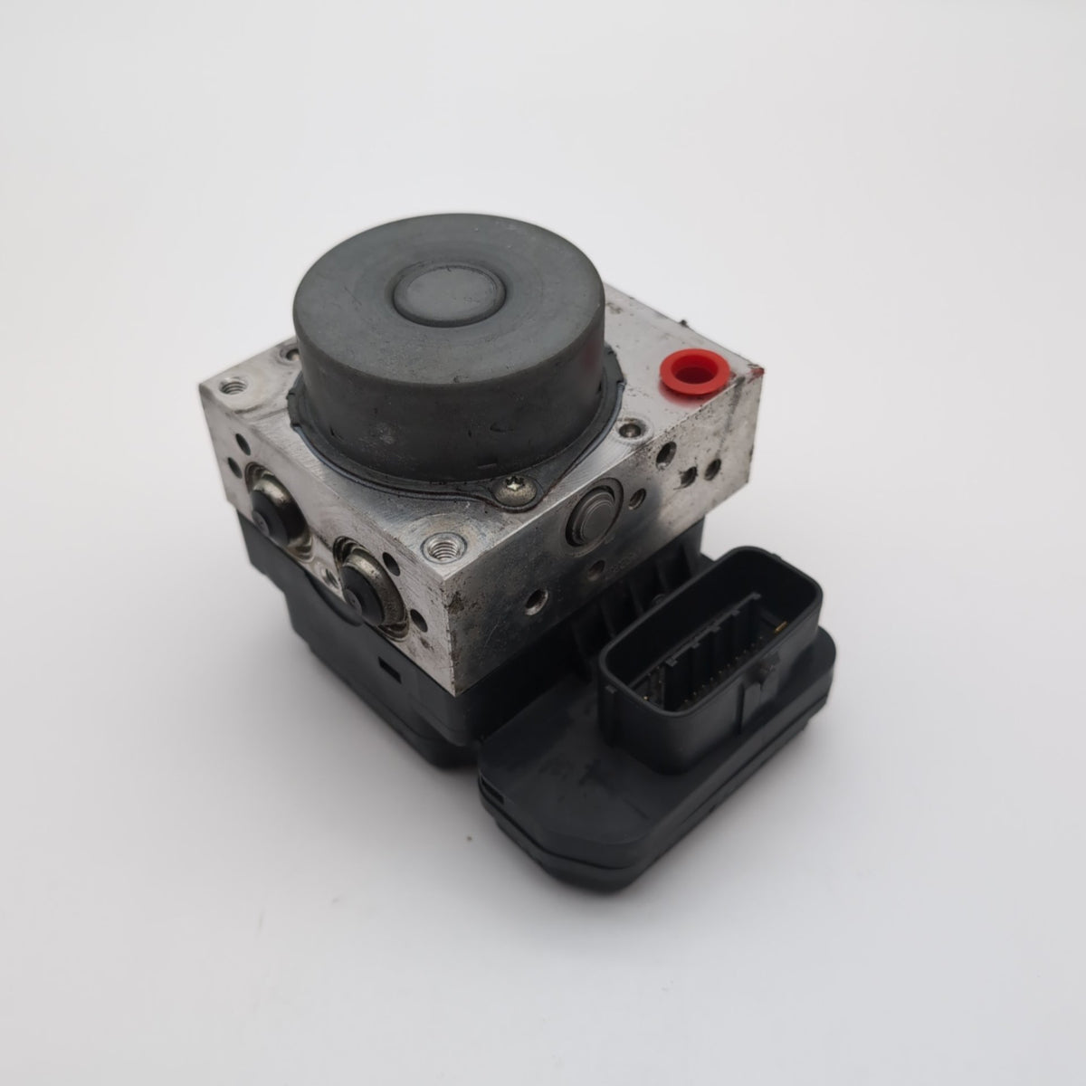 2014 2015 Toyota Corolla ABS Anti Lock Brake Pump Control Unit 44540-02411