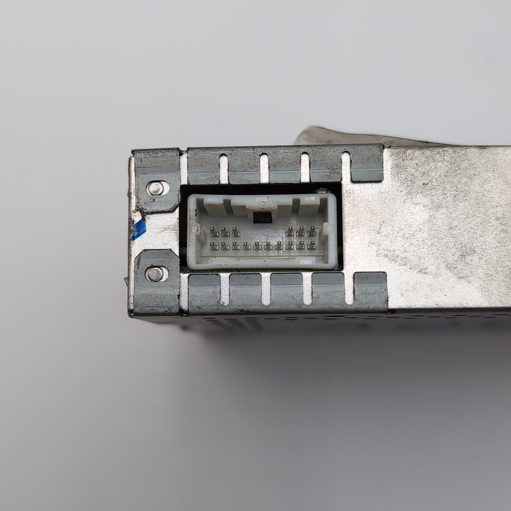 2008- 2011 Infiniti G35 G37 Satellite Radio Tuner Receiver Module 28051EH00B