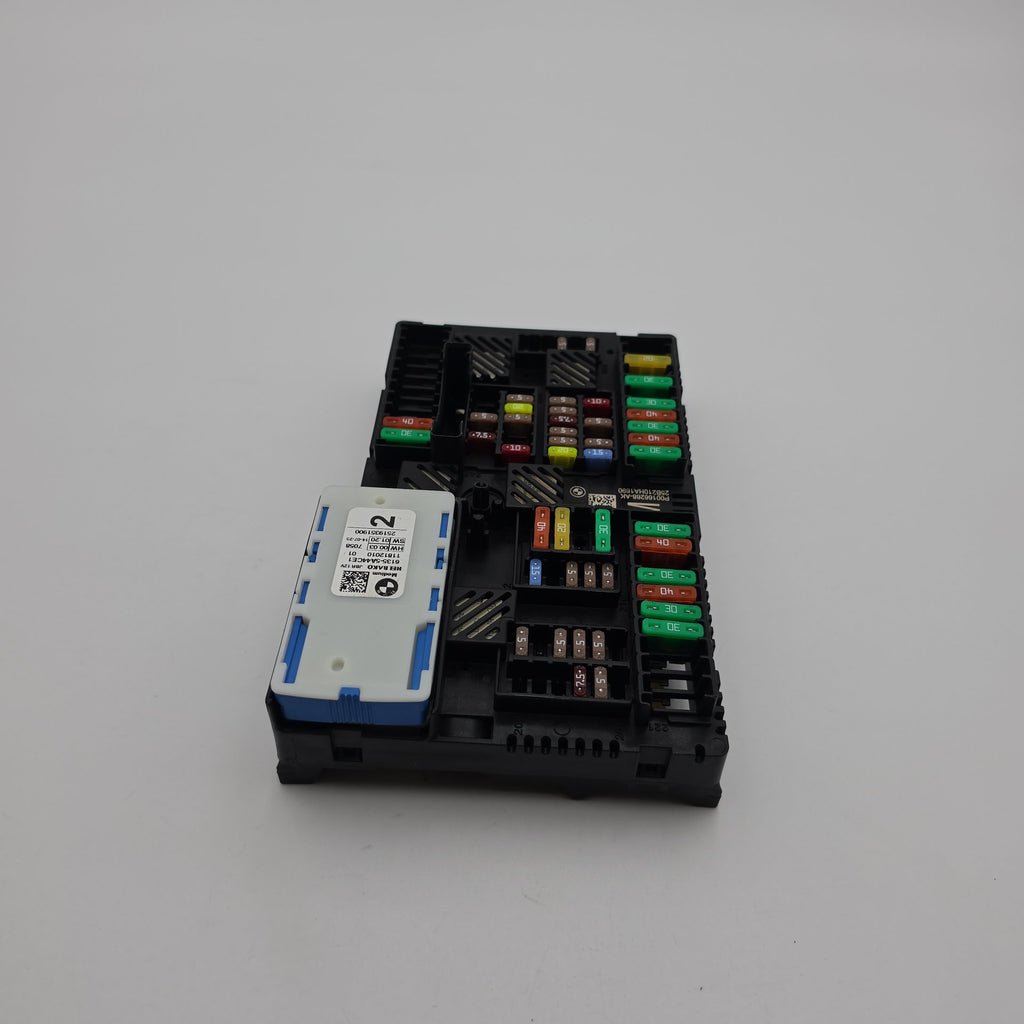 2022 - 2026 BMW 330i G20 G42 Rear Power Distribution Fuse Box 5A4CFB0