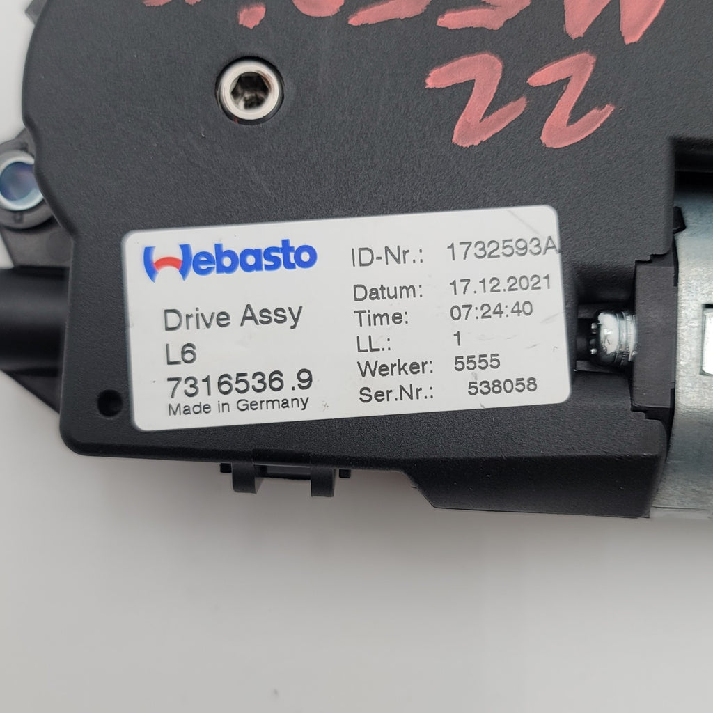 2018 2019 2020 2021 2022 BMW G30 G31 M550i Sunroof Motor Drive Unit OEM 7316536