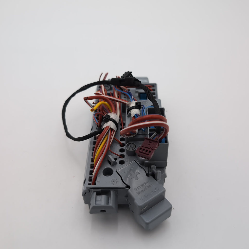 2019 - 2026 BMW X5 X6 X7 XM G20 G26 G42 G87 M3 Front Power Distribution Fuse Box