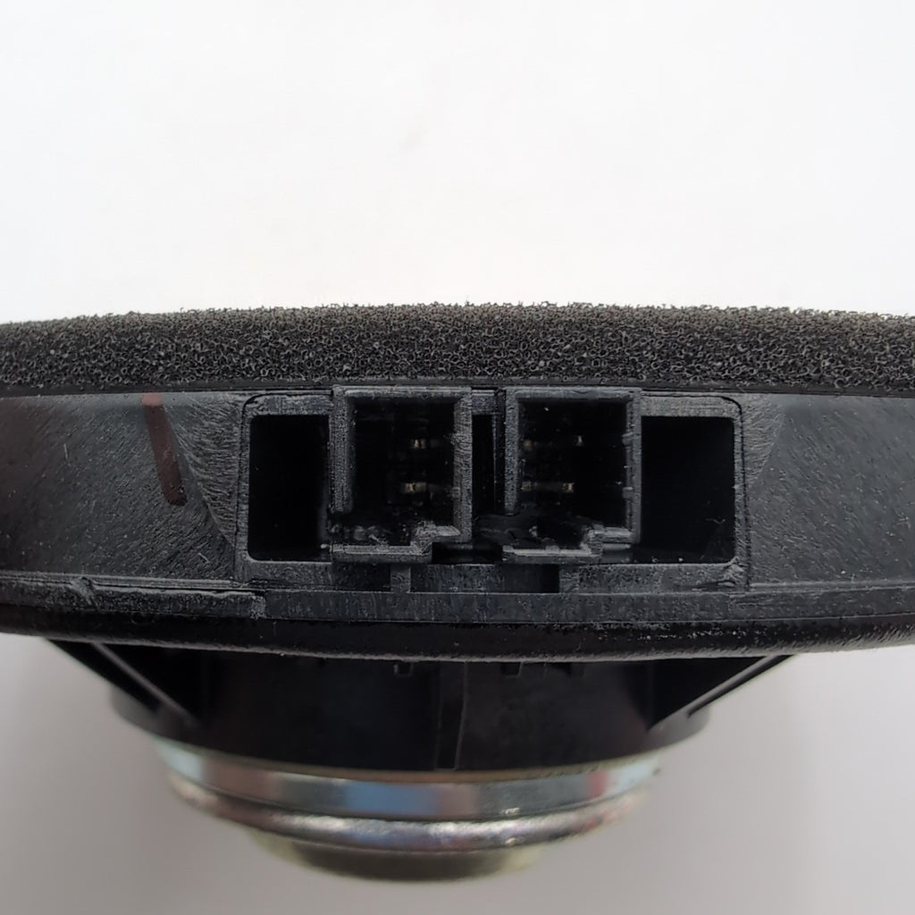 2019 - 2026 BMW X5 X6 X7 Left or Right Top HiFi Mid Range Speaker 2622518