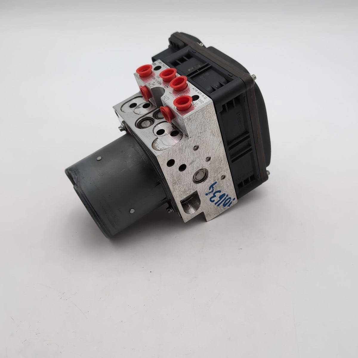 2012- 2018 Mercedes CLS Class ESP ABS Anti Lock Brake Pump A2184311112