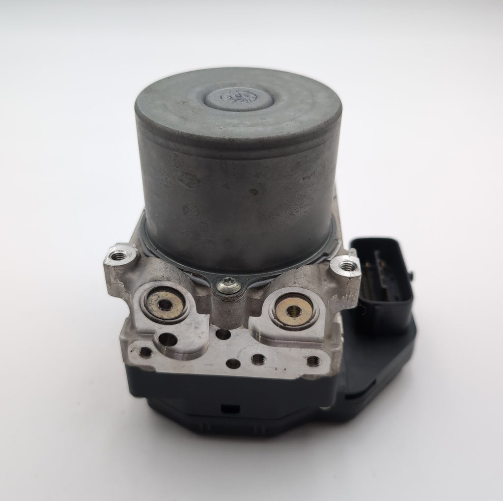 2018 2019 Infiniti Q50 3.0L ABS Anti Lock Brake Pump Control Unit 476604GU1A