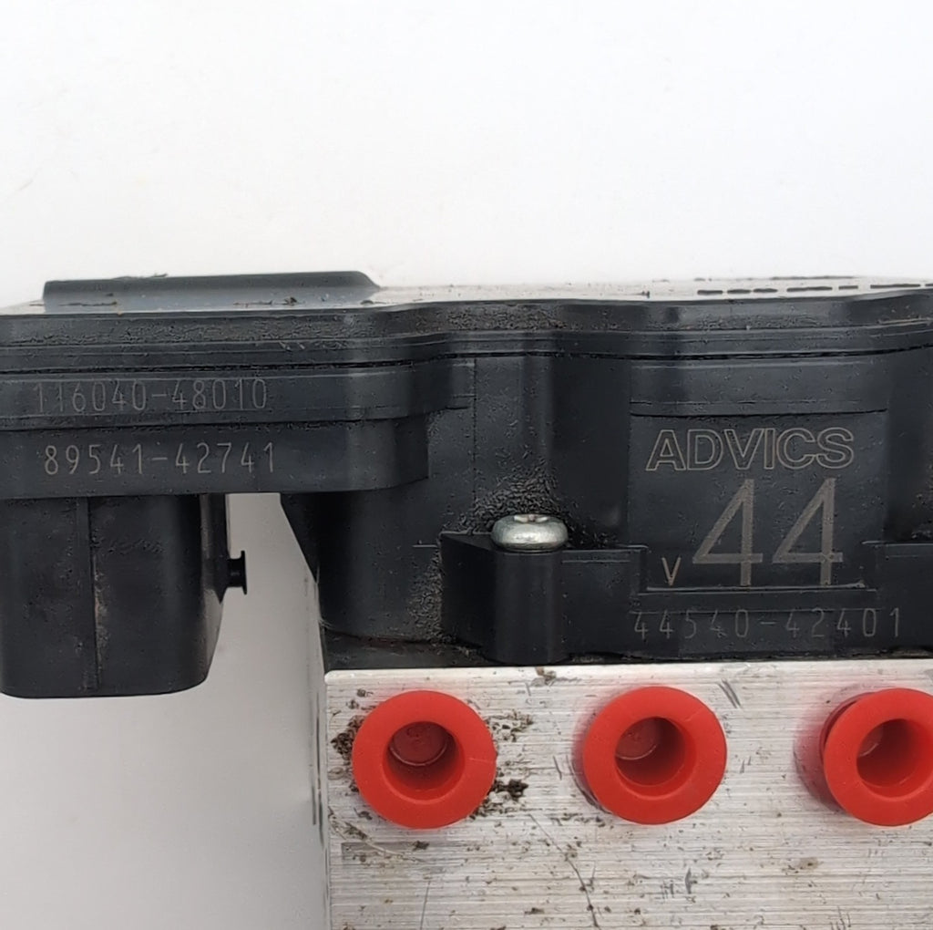 2017 2018 Toyota Rav4 ABS Anti Lock Brake Pump Control Unit OEM 44540-42401