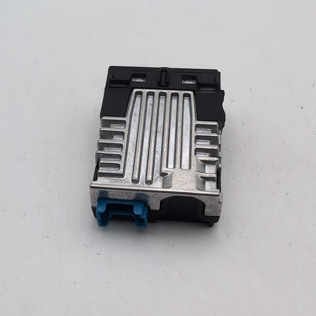 2025 2026 BMW 540i 530i 550e i5 M5 X3 G45 Dual Socket USB Port 5B51C73