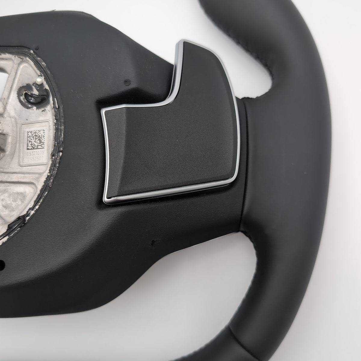 2025 2026 BMW 330i G20 G22 G42 Steering Wheel Flat Top Bottom Paddle Shifter