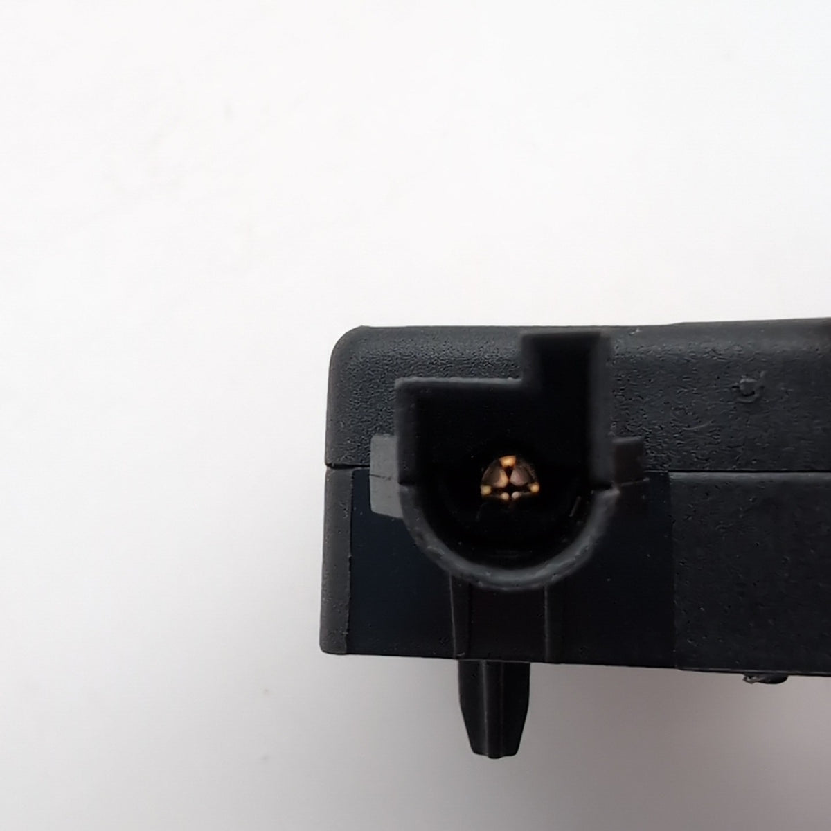 2022- 2025 BMW iX X1 X2 X3 ANTENNA AMPLIFIER DIVERSITY CONTROL MODULE 9442274