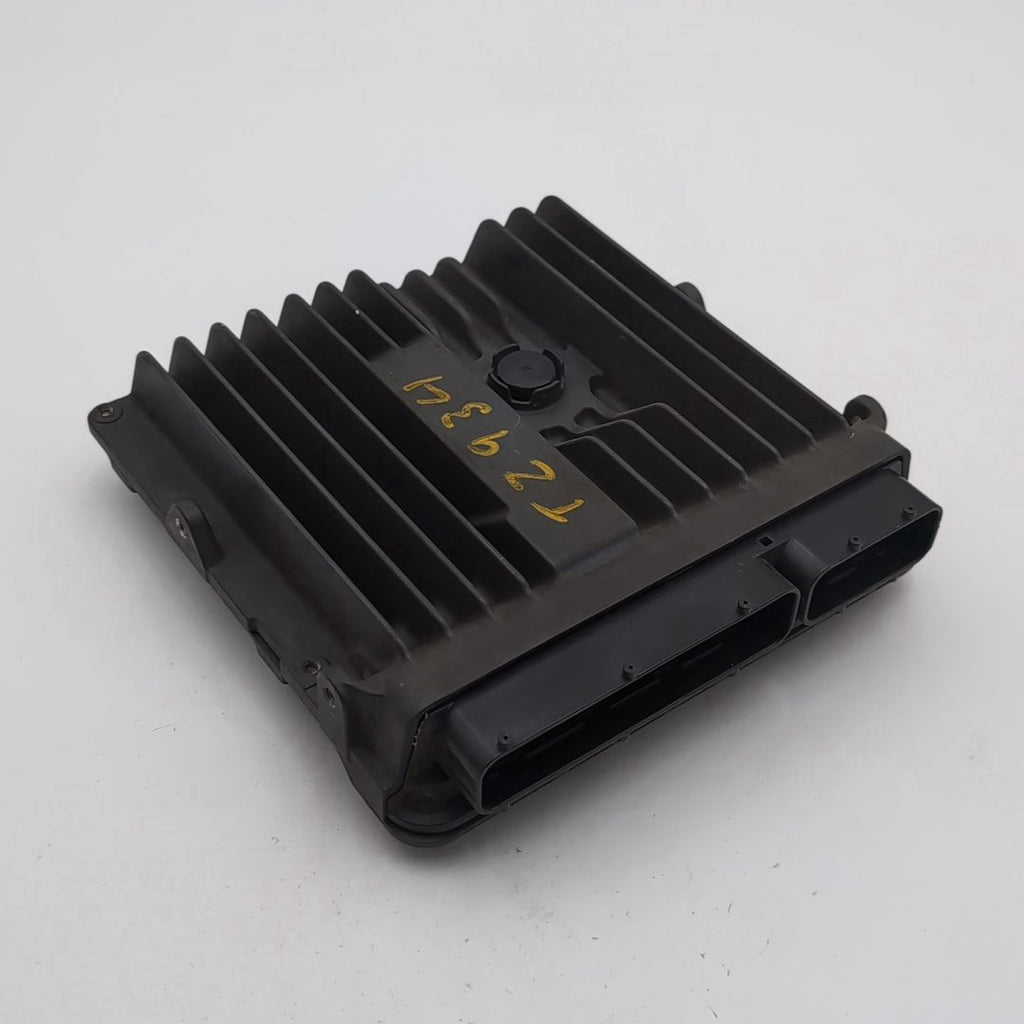 2017 Toyota Sienna 3.5L AWD Engine Computer Control Module ECU 89661-08444
