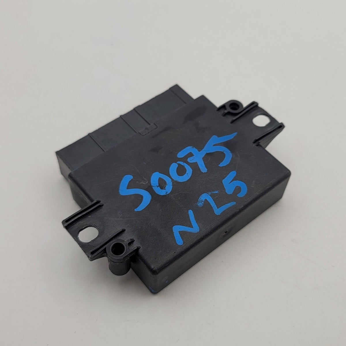 2015 Land Rover Discover Sport PDC Parking Aid Assist Control Module OEM
