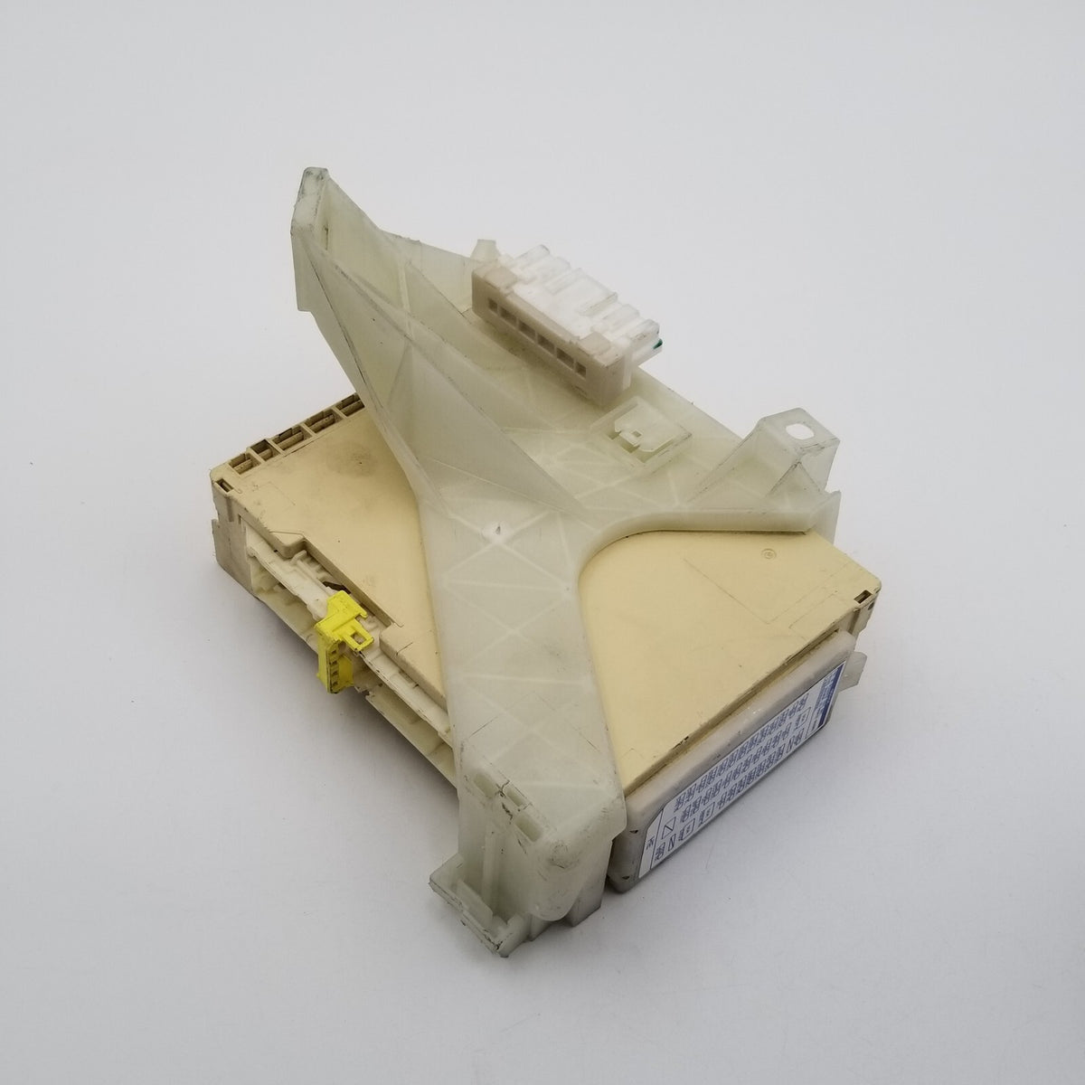 2018- 2020 Toyota Sienna 3.5L Driver Junction Block Inside Fuse Box 82730-08110