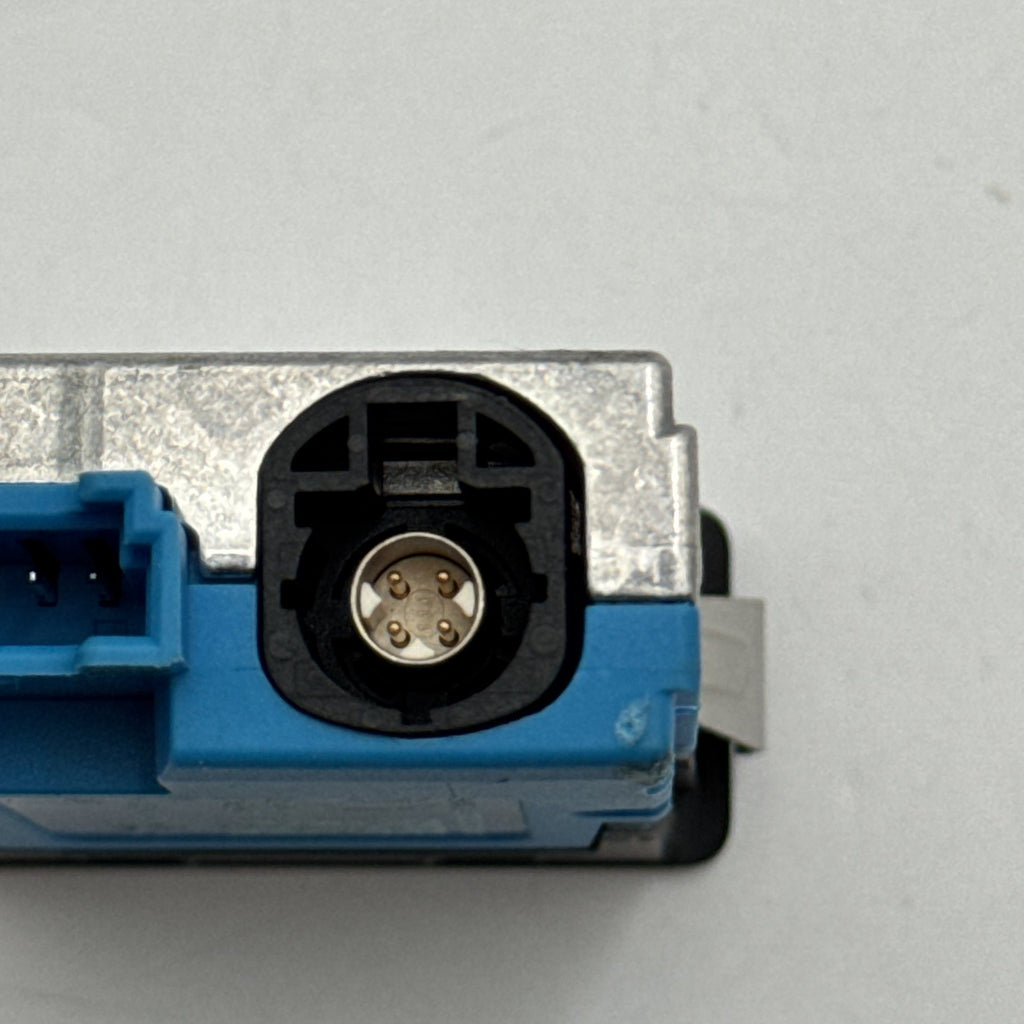 2019 - 2024 BMW 3 4 5 X3 X4 X5 X6 Rear Center Single USB Port Socket 8711939