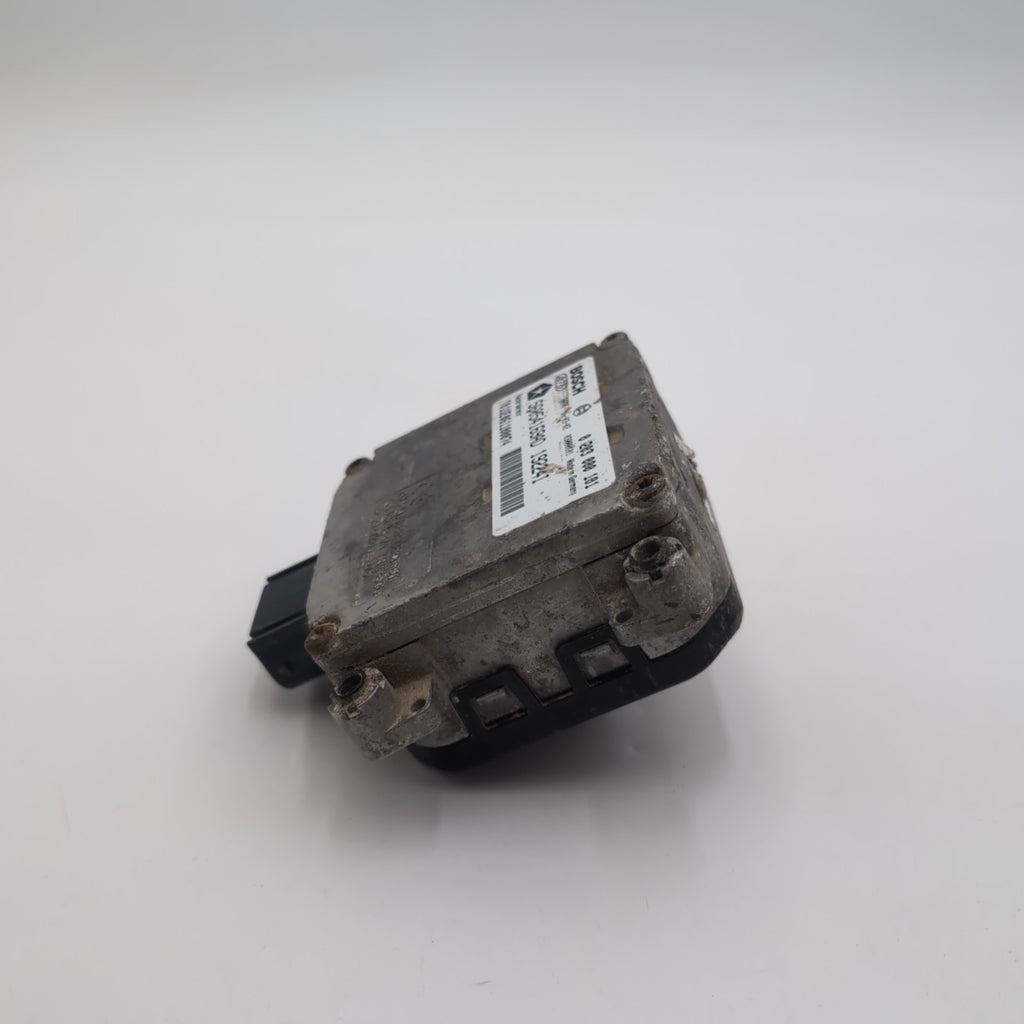 2011 - 2014 Chrysler 300 Cruise Control Distance Radar Sensor 56054169AD