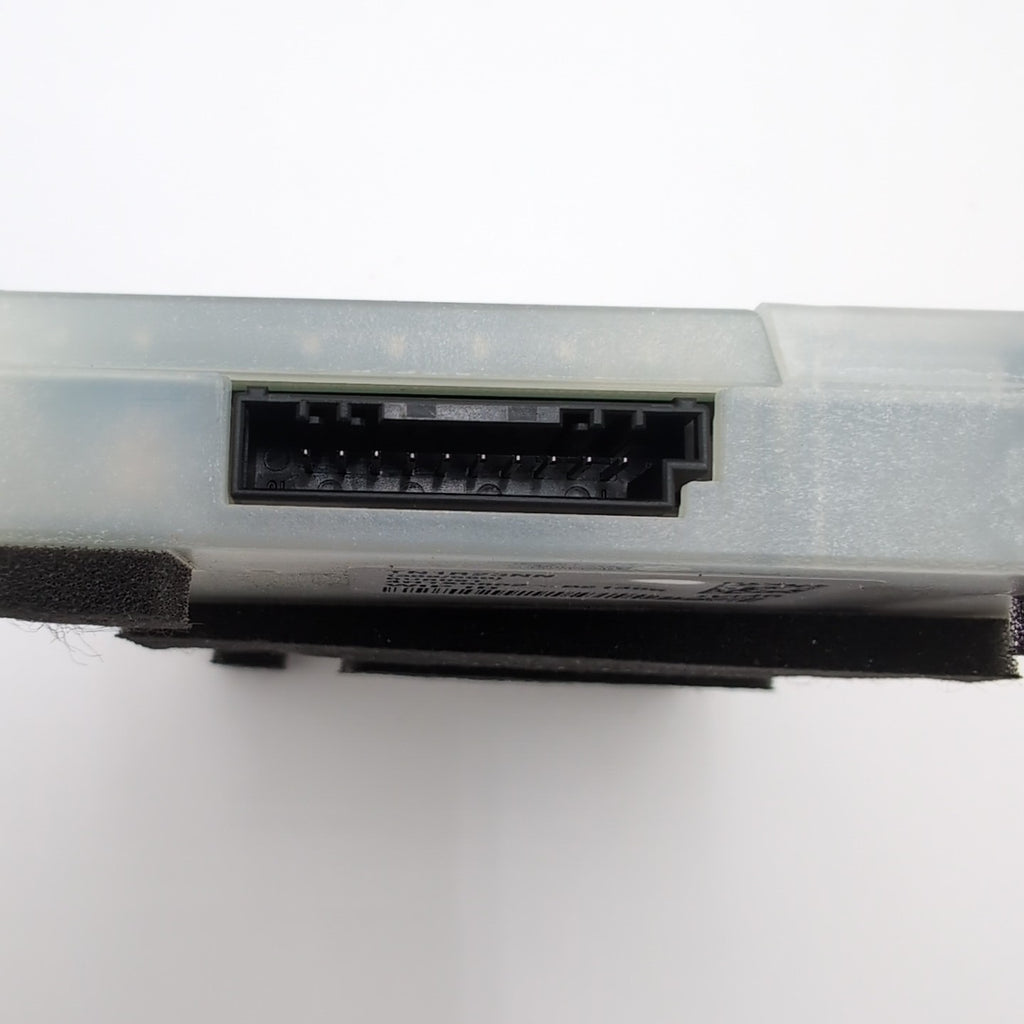 2025 BMW 330i G20 X1 U11 X3 G45 Antenna Telematics Control Module 5B5C761