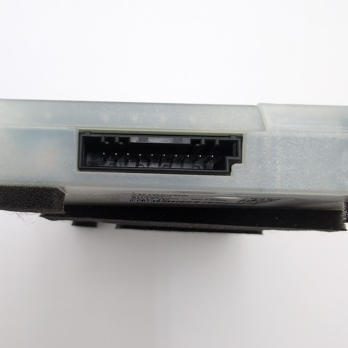 2025 BMW 330i G20 X1 U11 X3 G45 Antenna Telematics Control Module 5B5C761