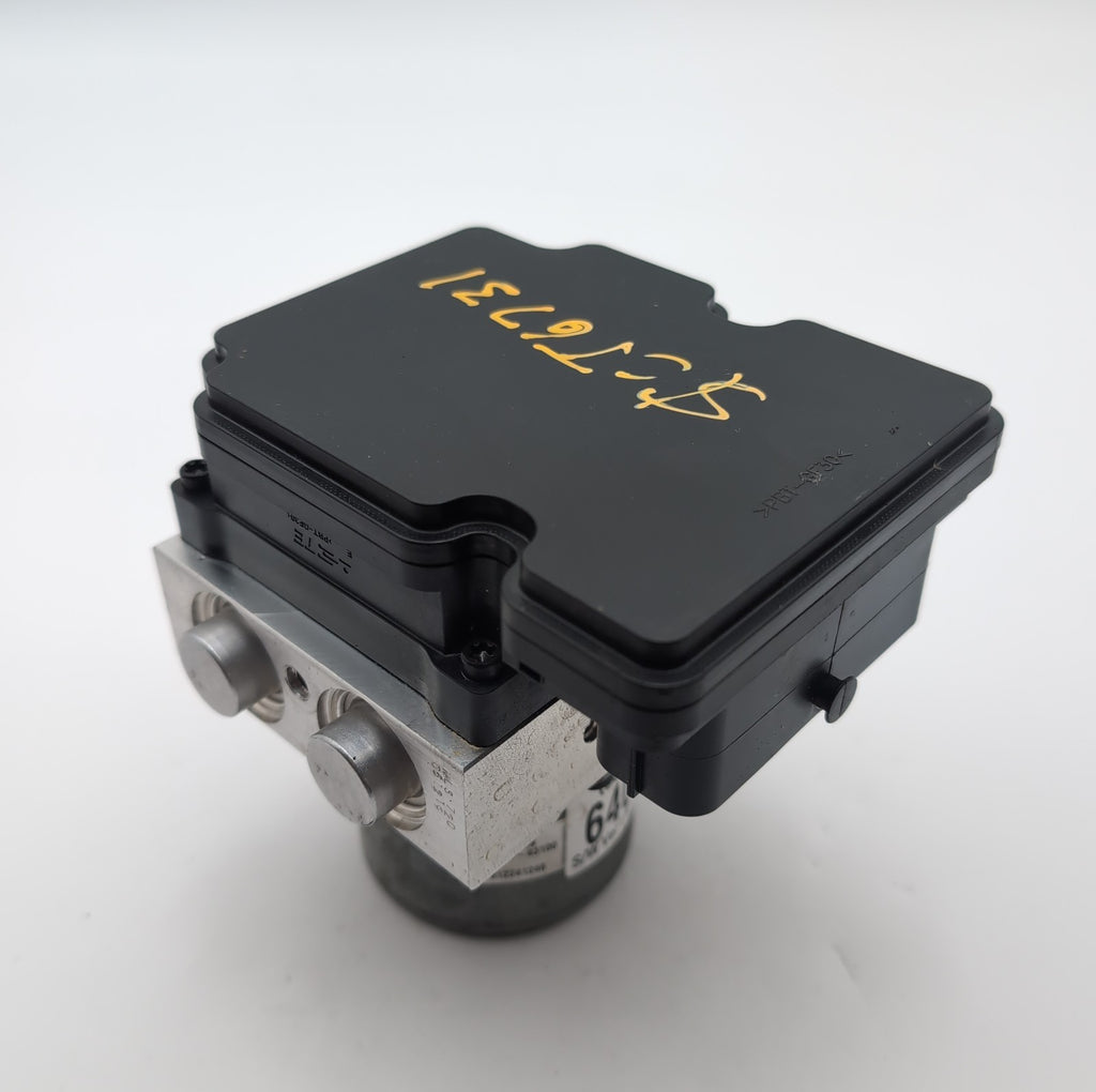 2020 Kia Sorento 3.3L ABS Anti Lock Brake Pump 58900-C6400