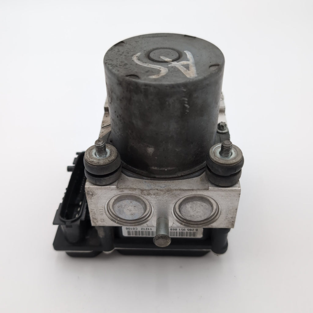 2011 2012 Nissan Altima 2.5L ABS Anti Lock Brake Pump Control Unit 47660ZX65A